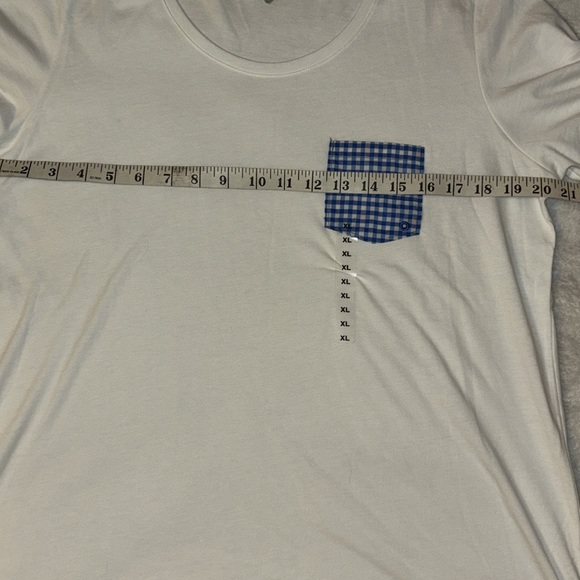 NWT Columbia pocket tshirt. White with blue/peach. XL. - Picture 11 of 15